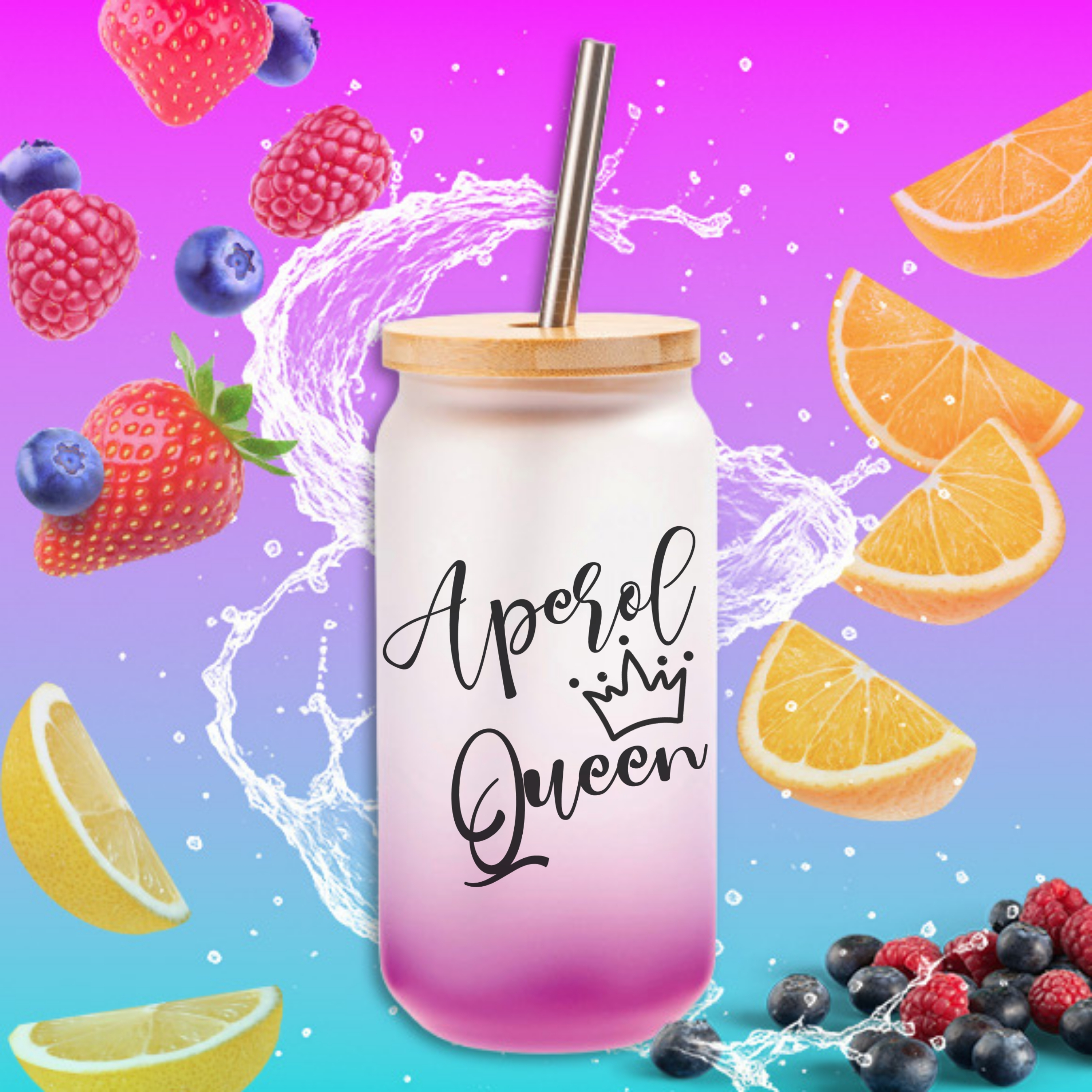 CreaLuxe Trinkglas 520 ml mit Bambusdeckel & Edelstahl-Strohhalm – Aperol Queen - satiniert mit Farbverlauf Lila, Made in Germany - perfekt für den Sommer